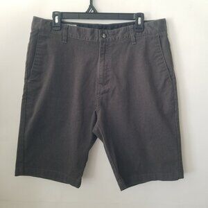 Volcom Corpo Class Mens 34 Gray Chino Shorts Flat Front Pockets Belt Loops